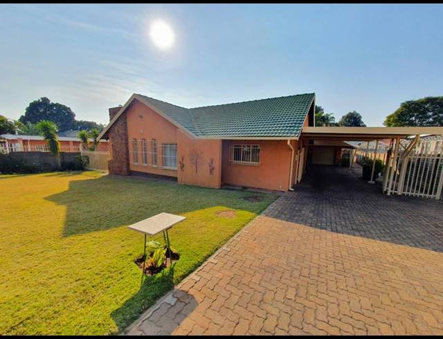 3 BEDROOM HOUSE FOR SALE IN DORANDIA